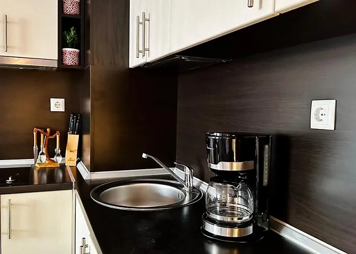Apartello Monastyra 2, Marina Dinevi, - Private Апартаменты *